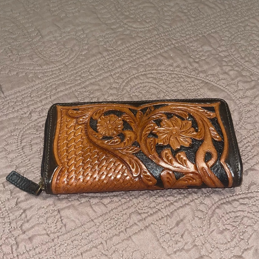 Myra bag leather zip wallet